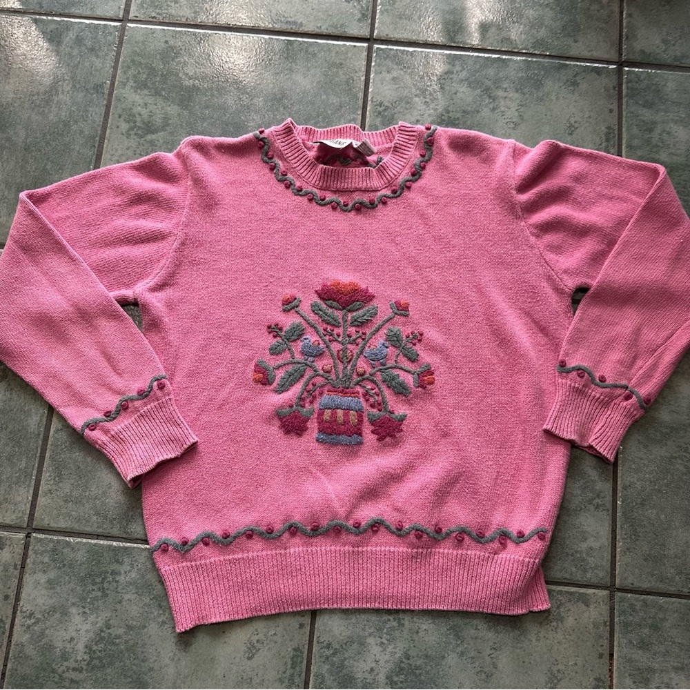 VTG 80s Retro Cottage Pink Floral Plant Embroidered Chunky Knit Sweater